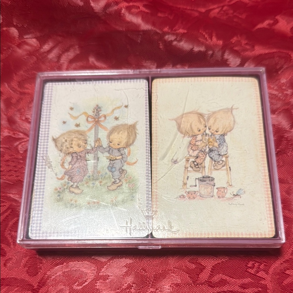 Hallmark Adorable Kids Playing Cards Set - Cream and Tan